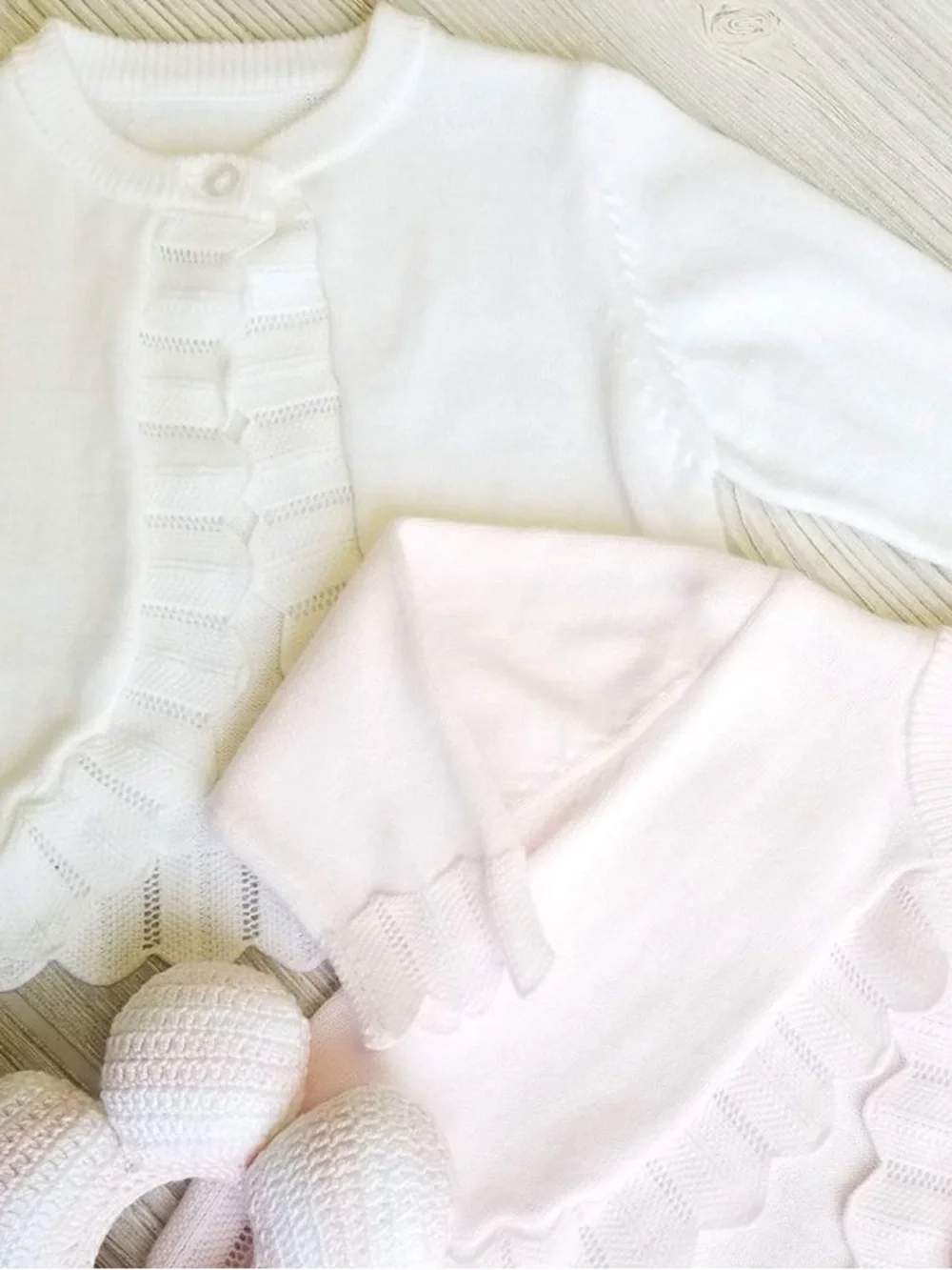 Petit Ami trimmed white cardigan